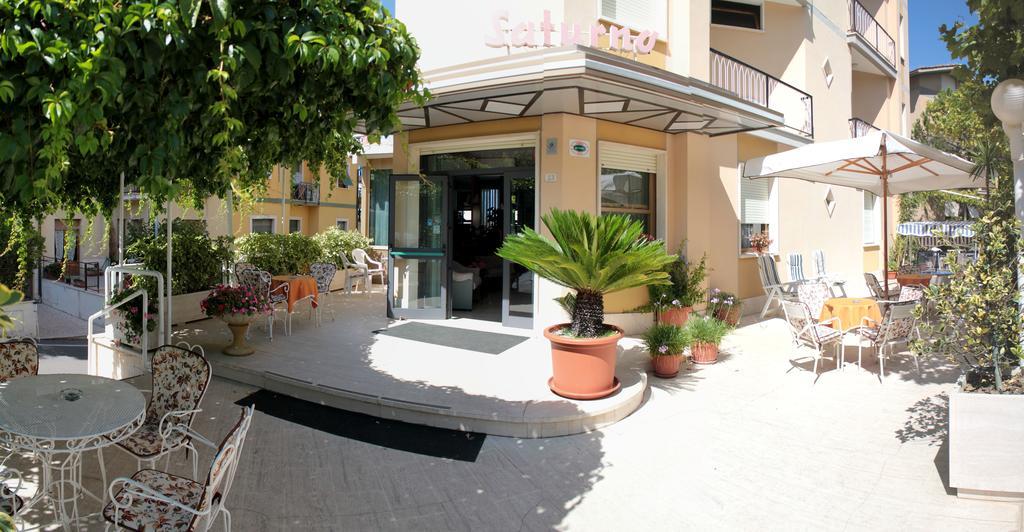 Hotel Saturno Chianciano Terme Exteriör bild