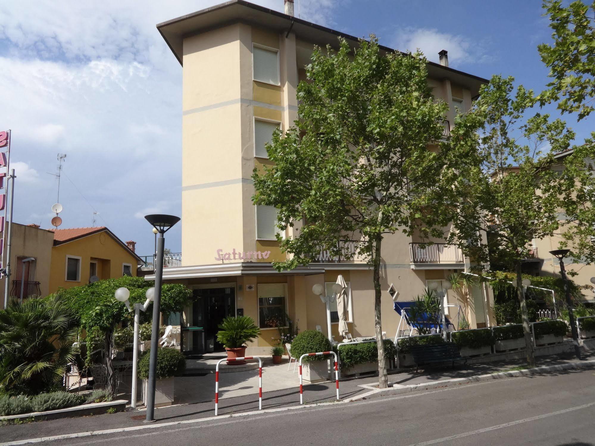 Hotel Saturno Chianciano Terme Exteriör bild